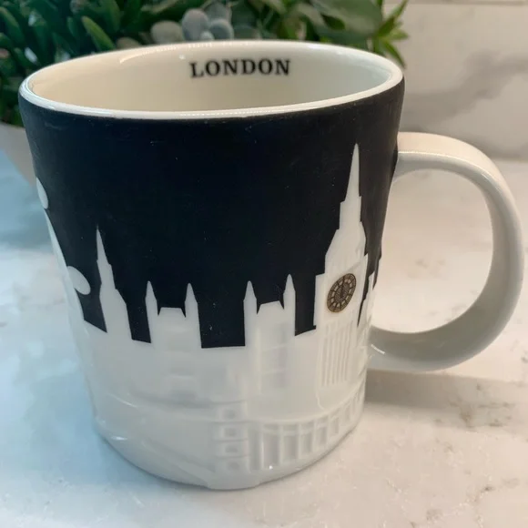 Starbucks London Skyline Mug in Black and White - Picture 2 of 5